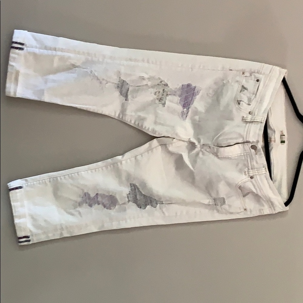 Cute white jeans